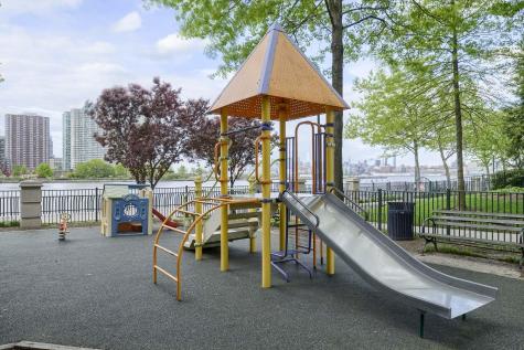 20 2nd Street Jersey City NJ 07302