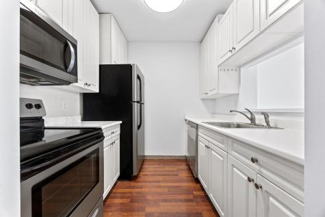 20 2nd Street Jersey City NJ 07302