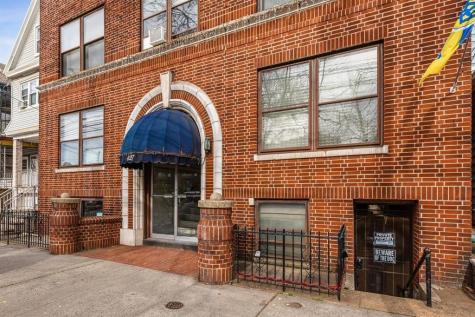 427 Kennedy Boulevard Bayonne NJ 07002