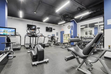 100 Manhattan Avenue Union City NJ 07087