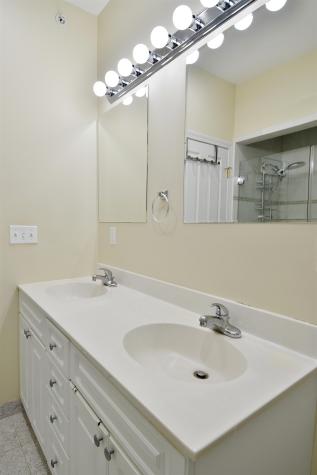 604 Avenue A Bayonne NJ 07002