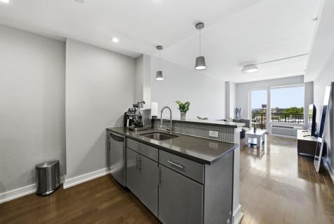 3312 Hudson Avenue Union City NJ 07087