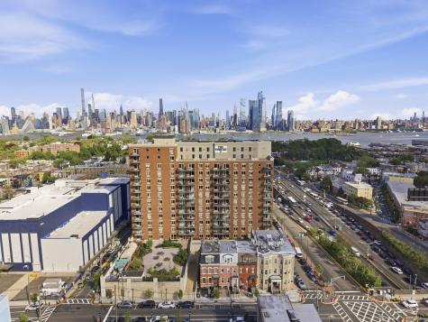 3312 Hudson Avenue Union City NJ 07087