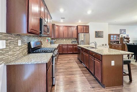 308 Parkview Lane Rockaway Township NJ 07866