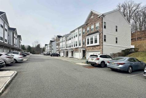 308 Parkview Lane Rockaway Township NJ 07866