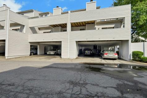 812 Topsail Lane Secaucus NJ 07094