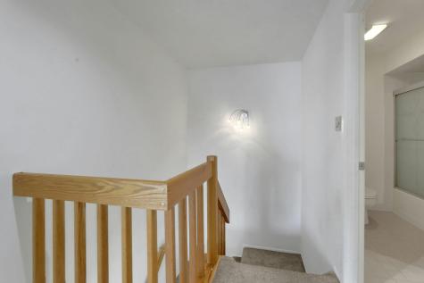 812 Topsail Lane Secaucus NJ 07094