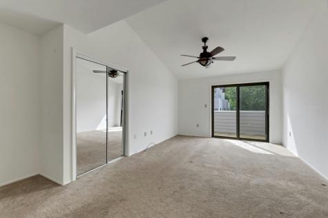 812 Topsail Lane Secaucus NJ 07094