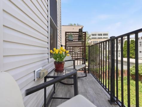 50 Laidlaw Avenue Jersey City NJ 07306
