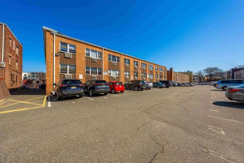 133 33rd Street Union City NJ 07087