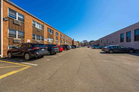 133 33rd Street Union City NJ 07087