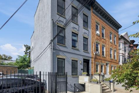 11 Jefferson Avenue Jersey City NJ 07306