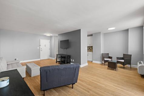 100 Manhattan Avenue Union City NJ 07087