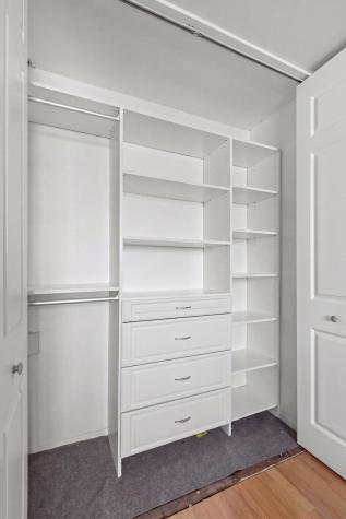 100 Manhattan Avenue Union City NJ 07087