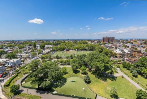 100 Manhattan Avenue Union City NJ 07087