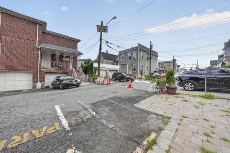 9052 New York Avenue North Bergen NJ 07047