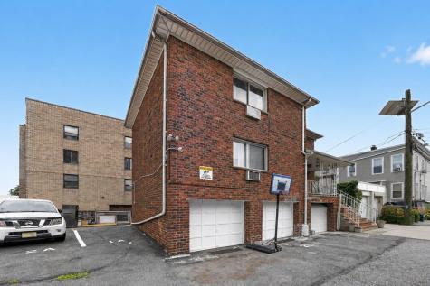 9052 New York Avenue North Bergen NJ 07047