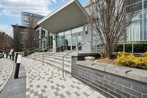 9 Avenue At Port Imperial West New York NJ 07093