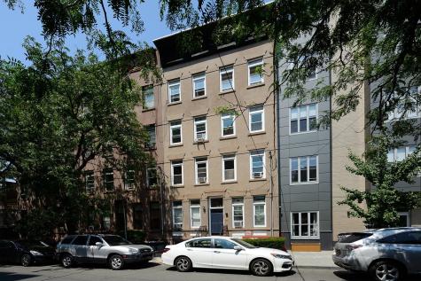 212 9th Street Jersey City NJ 07302