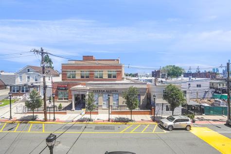 161 18th Street Union City NJ 07087