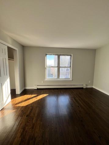161 18th Street Union City NJ 07087