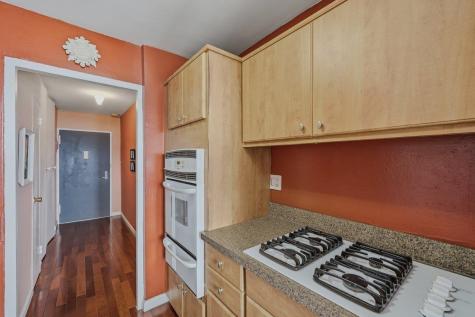 6040 Boulevard East West New York NJ 07093