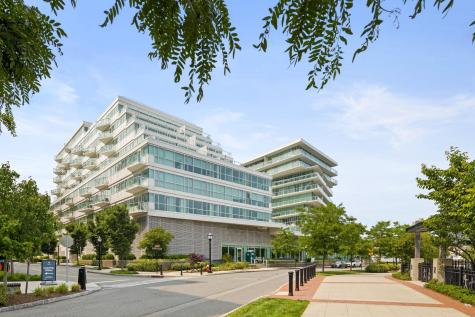 800 Avenue At Port Imperial Weehawken NJ 07086