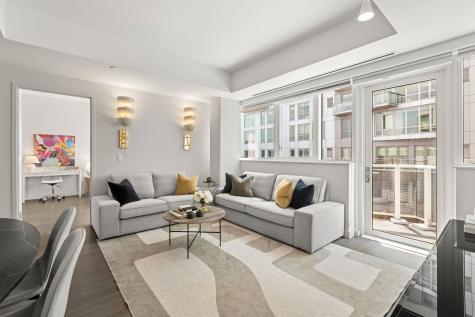 800 Avenue At Port Imperial Weehawken NJ 07086
