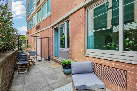 25 Hudson Street Jersey City NJ 07302