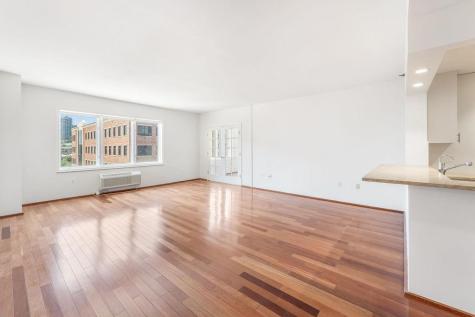 2305 City Place Edgewater NJ 07020