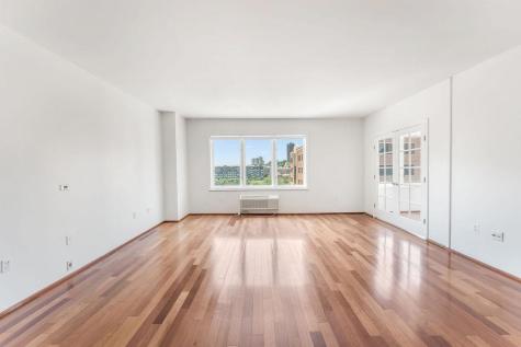 2305 City Place Edgewater NJ 07020