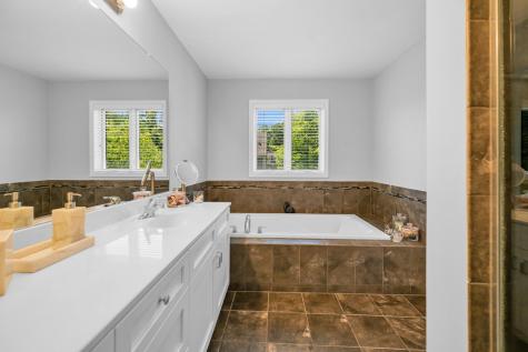 2308 Freeman Way Allendale NJ 07401