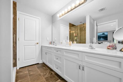 2308 Freeman Way Allendale NJ 07401
