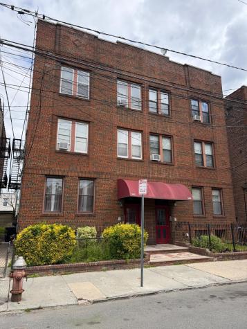 262 Clendenny Avenue Jersey City NJ 07304