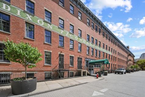 158 Wayne Street Jersey City NJ 07302