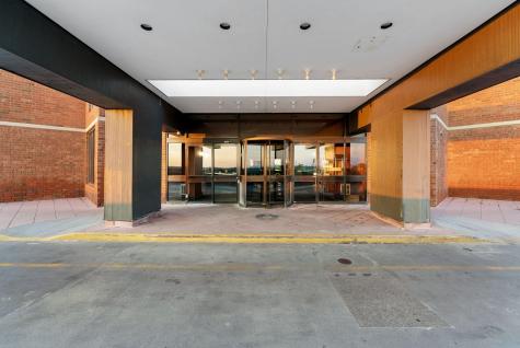 1633 Harmon Cove Tower Secaucus NJ 07094