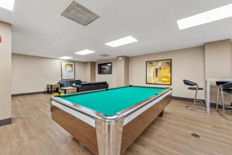 1633 Harmon Cove Tower Secaucus NJ 07094