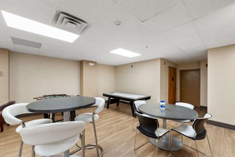 1633 Harmon Cove Tower Secaucus NJ 07094