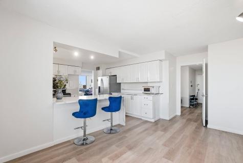 1633 Harmon Cove Tower Secaucus NJ 07094