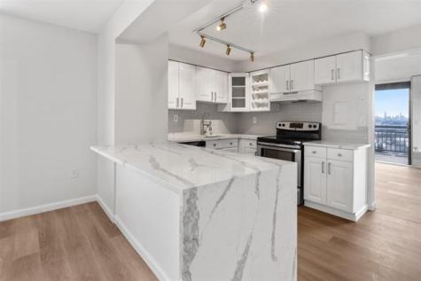 1633 Harmon Cove Tower Secaucus NJ 07094