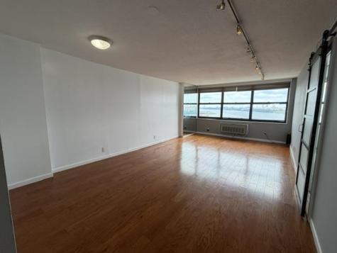 7004 Boulevard East Guttenberg NJ 07093