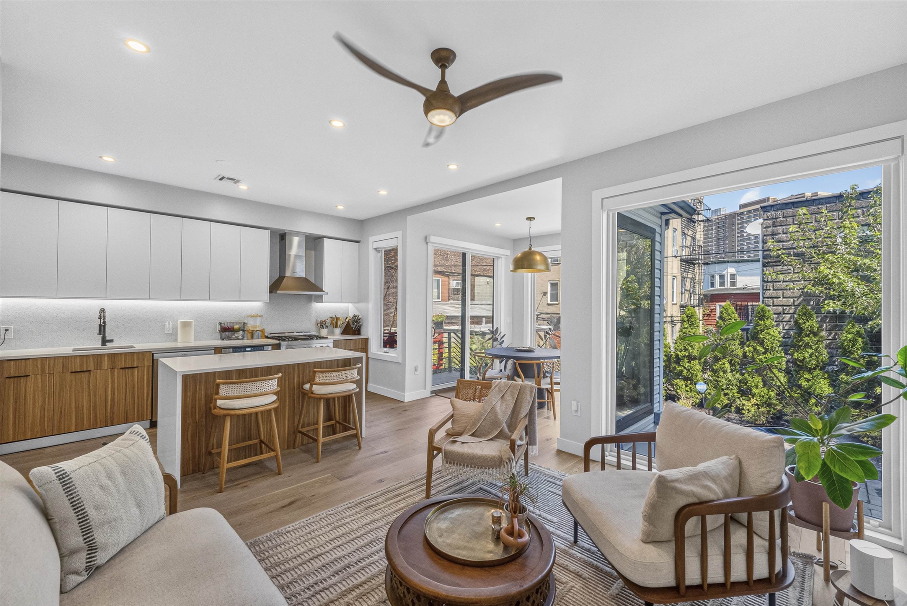 72 46th Street Weehawken NJ 07086