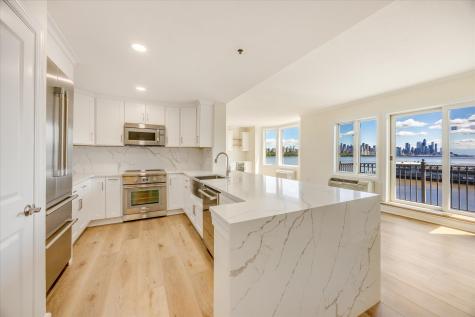 6315 City Place Edgewater NJ 07020