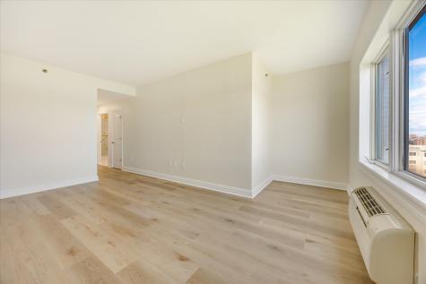 6315 City Place Edgewater NJ 07020
