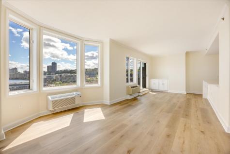 6315 City Place Edgewater NJ 07020