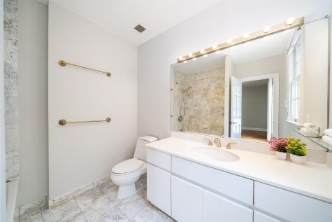202 Shearwater Court West Jersey City NJ 07305