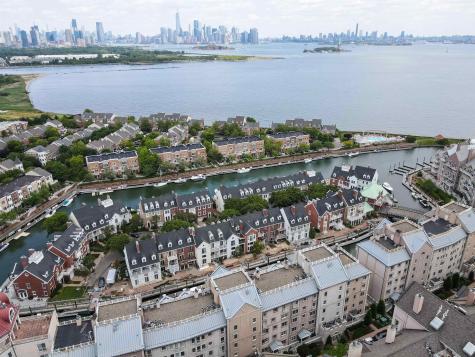 202 Shearwater Court West Jersey City NJ 07305