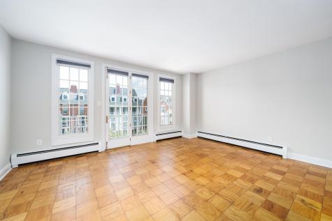 202 Shearwater Court West Jersey City NJ 07305
