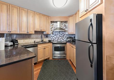 719 Harmon Cove Tower Secaucus NJ 07094