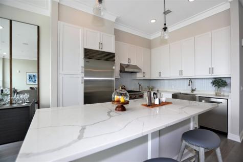 3 Somerset Lane Edgewater NJ 07020